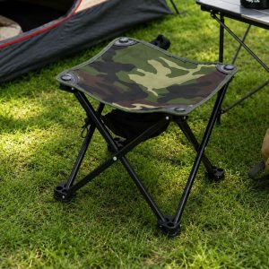 qy-27x32-camo-fur-leg-fold-up-stool-155x165-asst