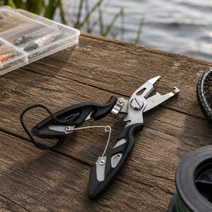 cherry-multi-use-fishing-scissors